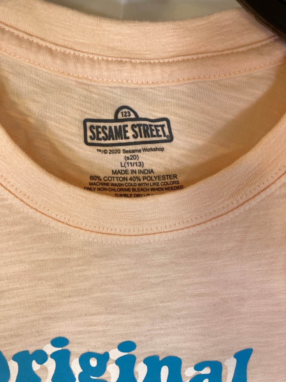 Sesame Street Original Influencers Shirt Sz L Juniors Short Sleeve Peach - Picture 2 of 12